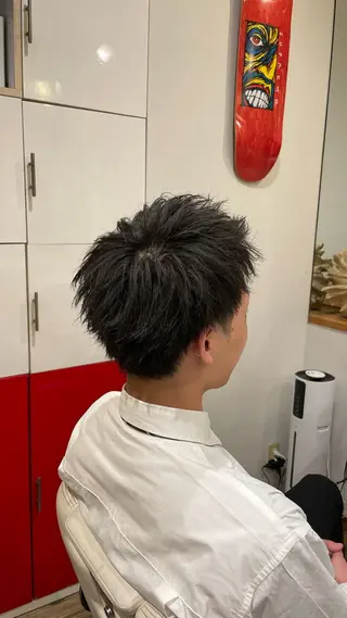 ショート メンズ 椿 大輔のヘアスタイル