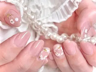 ネイル anju🌷 𓂃𓈒𓏸︎︎︎︎のネイルデザイン