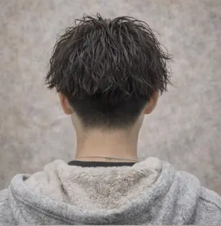 パーマ メンズ ”メンズ”垢抜け🔥 QUATRO片岡のヘアスタイル