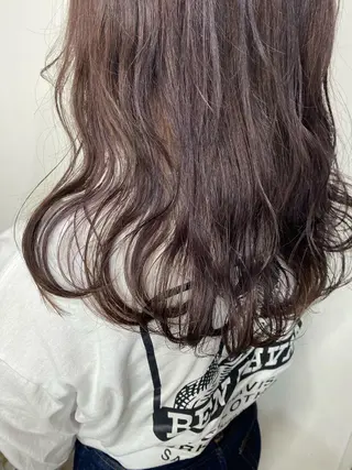 セミロング 髪質改善サロン🫧 戎谷栞菜のヘアスタイル