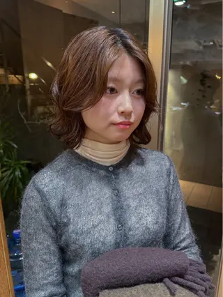 ショート カラー パーマ 大橋 芽衣のヘアスタイル
