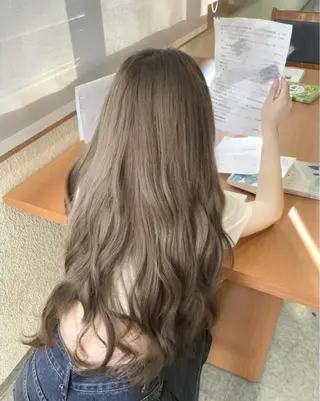 ミディアム カラー ヘアアレンジ メンズ ‎透明感×艶髪 ‎🫒maki🎀のヘアスタイル