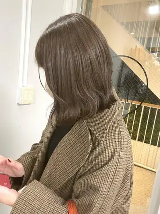 セミロング カラー ヘアアレンジ 🌷FUKA🌷 まろやかハイトーンのヘアスタイル