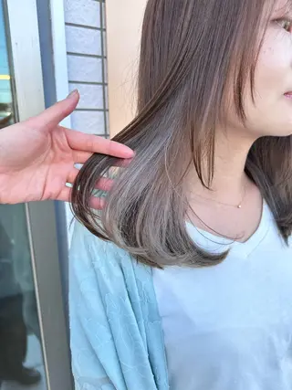 ミディアム morrow by suntown所属・東浦和morrow SERINAのヘアスタイル