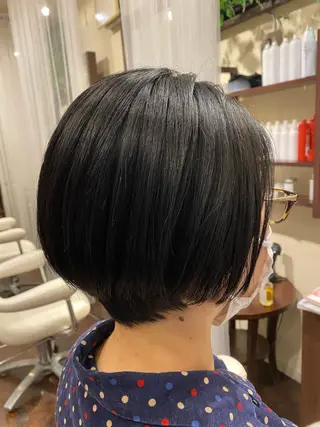 ショート 艶カラー|ストレート 🍟yuki🍟のヘアスタイル