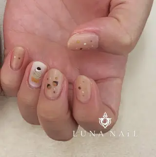 ネイル アトリエ　ミモザ所属・いまむら あかりのネイルデザイン