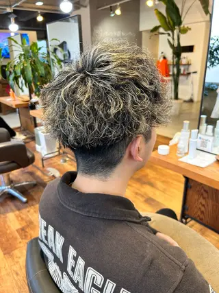 パーマ メンズ 山形 梨沙のヘアスタイル