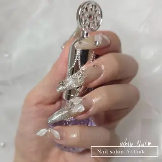 ネイル A Iのネイルデザイン