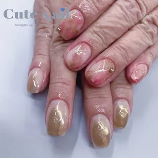 ネイル ️🫧もこ 艶感ネイル🫧のネイルデザイン