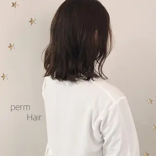 ミディアム パーマ 市川 千夏のヘアスタイル