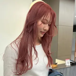 ロング カラー 高発色ブリーチ/ ハイレイヤー🪽aiのヘアスタイル