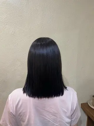 ミディアム 肥田 夕蘭のヘアスタイル