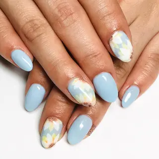 ネイル VOGUE ×SWANのネイルデザイン