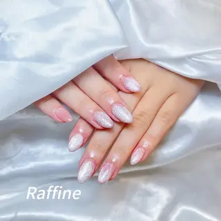 ネイル RAFFINE haru🦋🩵のネイルデザイン
