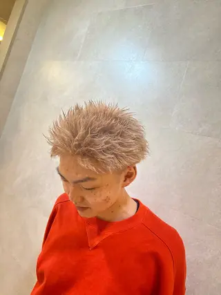 カラー メンズ 郡山駅前メンズ特化 岩﨑大翼のヘアスタイル