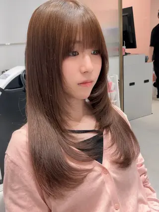 ロング カラー レイヤーカット/透明 感カラー🐬永井瑠栞のヘアスタイル