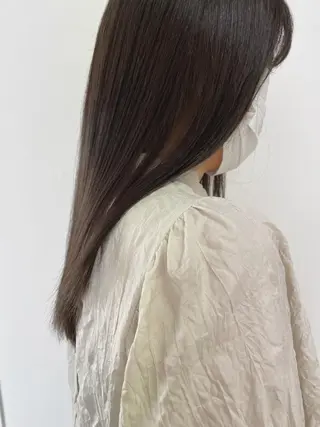 セミロング カラー 山下 千明のヘアスタイル