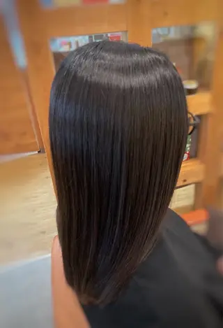 セミロング 谷口 幸衣のヘアスタイル