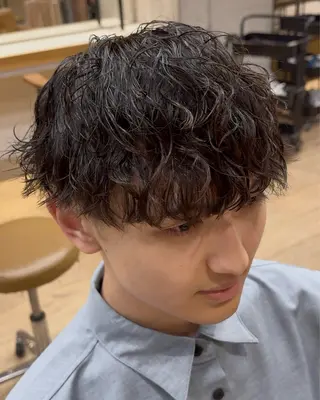 ショート 岡本 拡夢のヘアスタイル