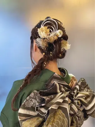 ヘアアレンジ 外山 なつ美のネイルデザイン