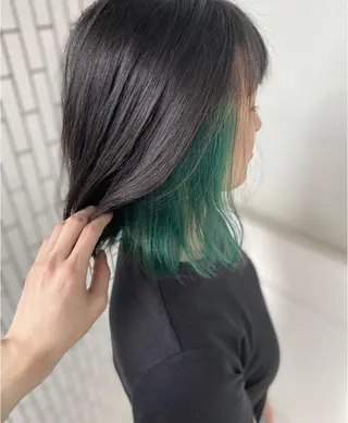 ショート カラー 杉田 健太のヘアスタイル