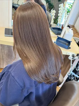 ロング カラー 糸 ito hair えりのヘアスタイル