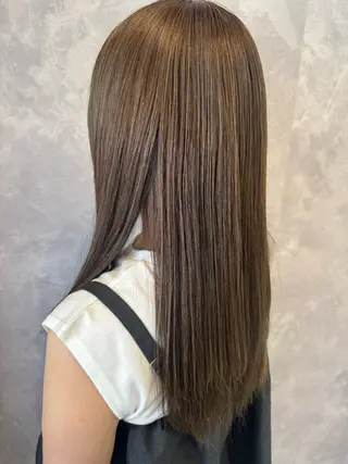 ロング カラー ヒヨシ ルナのヘアスタイル