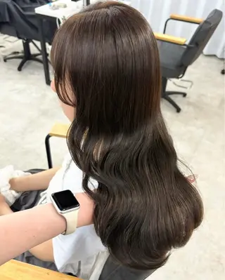 ロング カラー 盛れる顔まわり✨🎀 レイヤー別所好葉のヘアスタイル