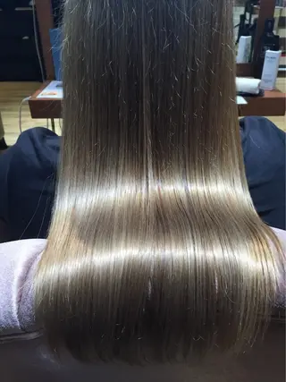 ロング カラー パーマ ヘアアレンジ メンズ キッズ ネイル マツエク・マツパ アティリー 西梅田のヘアスタイル