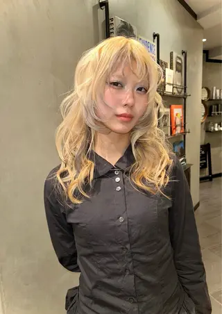 ロング カラー タナカ カナ🫧のヘアスタイル
