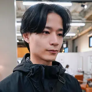 メンズ 蓑輪璃央 ショートカットのヘアスタイル