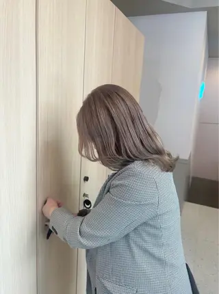 ミディアム カラー rio .のヘアスタイル