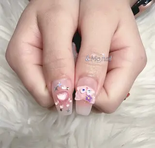 ネイル &ME ネイルサロンのネイルデザイン