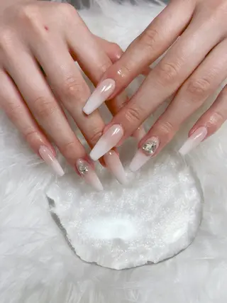 ネイル プライベートサロン WhiteLightのネイルデザイン