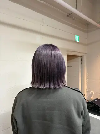 ショート カラー tokute よしかわなお🍒のヘアスタイル