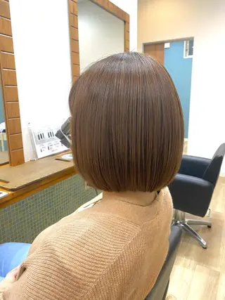 ショート 小野 真彩のヘアスタイル