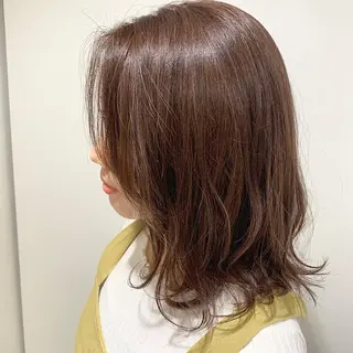 カラー 山口 莉奈のヘアスタイル