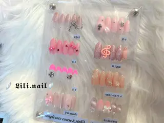 ネイル lili.nail y2k/長さ出しのネイルデザイン