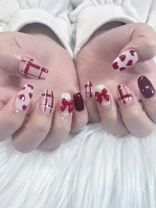 ネイル Maya 🧊🫧‪のネイルデザイン