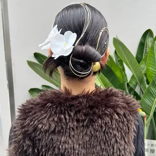 セミロング ヘアアレンジ KIHO ｜Bond 三軒茶屋のヘアスタイル