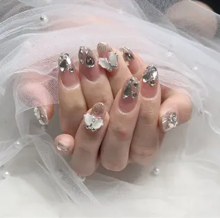 ネイル KARI ネイルサロンのネイルデザイン