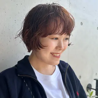 ショート カラー パーマ 前野 日奈のヘアスタイル