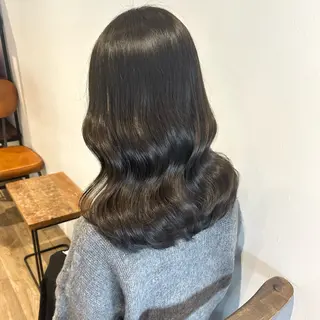 ロング カラー otoha✳︎ くすみ艶カラーのヘアスタイル