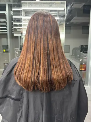 ロング 佐藤 莉子のヘアスタイル