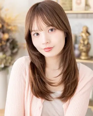 ロング カラー 松山 彩香のヘアスタイル
