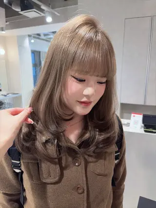 セミロング カラー 韓国レイヤー×モテ髪 /MITSUKI🤍のヘアスタイル