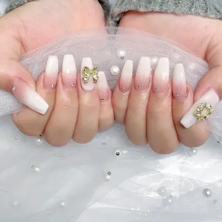 ネイル misaki 🩰‎🤍🎀のネイルデザイン