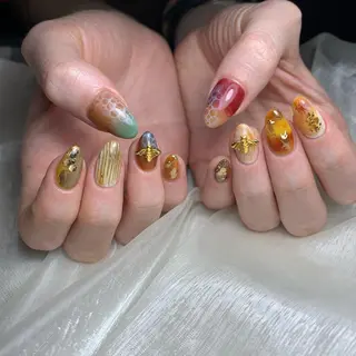 ネイル 里見 麗のネイルデザイン