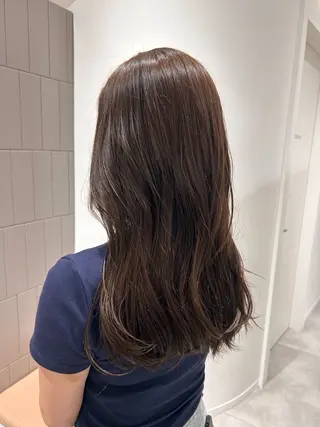 カラー 艶髪ストレート/ はるあ️の眉毛・アイブロウイメージ