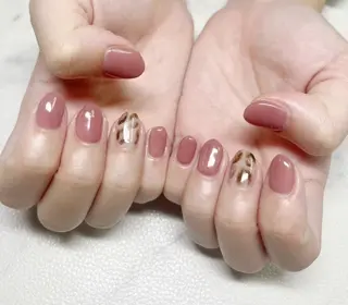 ネイル Lily Roseスタッフ一同のマツエク・マツパデザイン